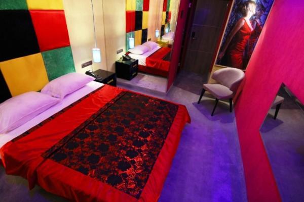 The Crystal Blue Xaidari Hotel Skaramangas Ngoại thất bức ảnh